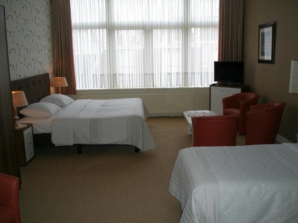 Hotel Excelsior Haag Rum bild